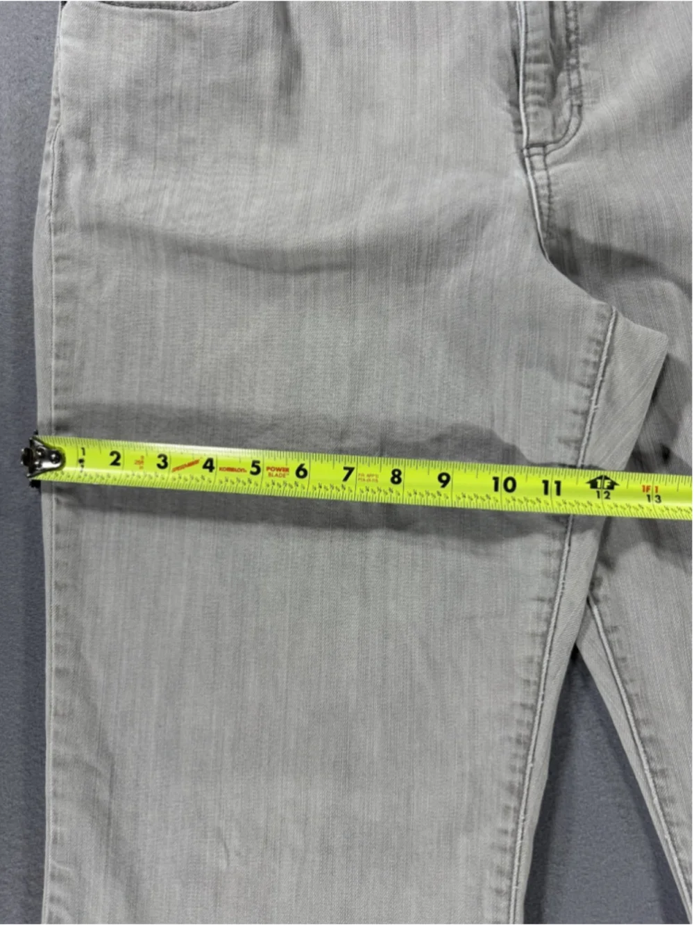 Chico's Platinum Women's Light Gray Denim Pants Size 3.5 Regular